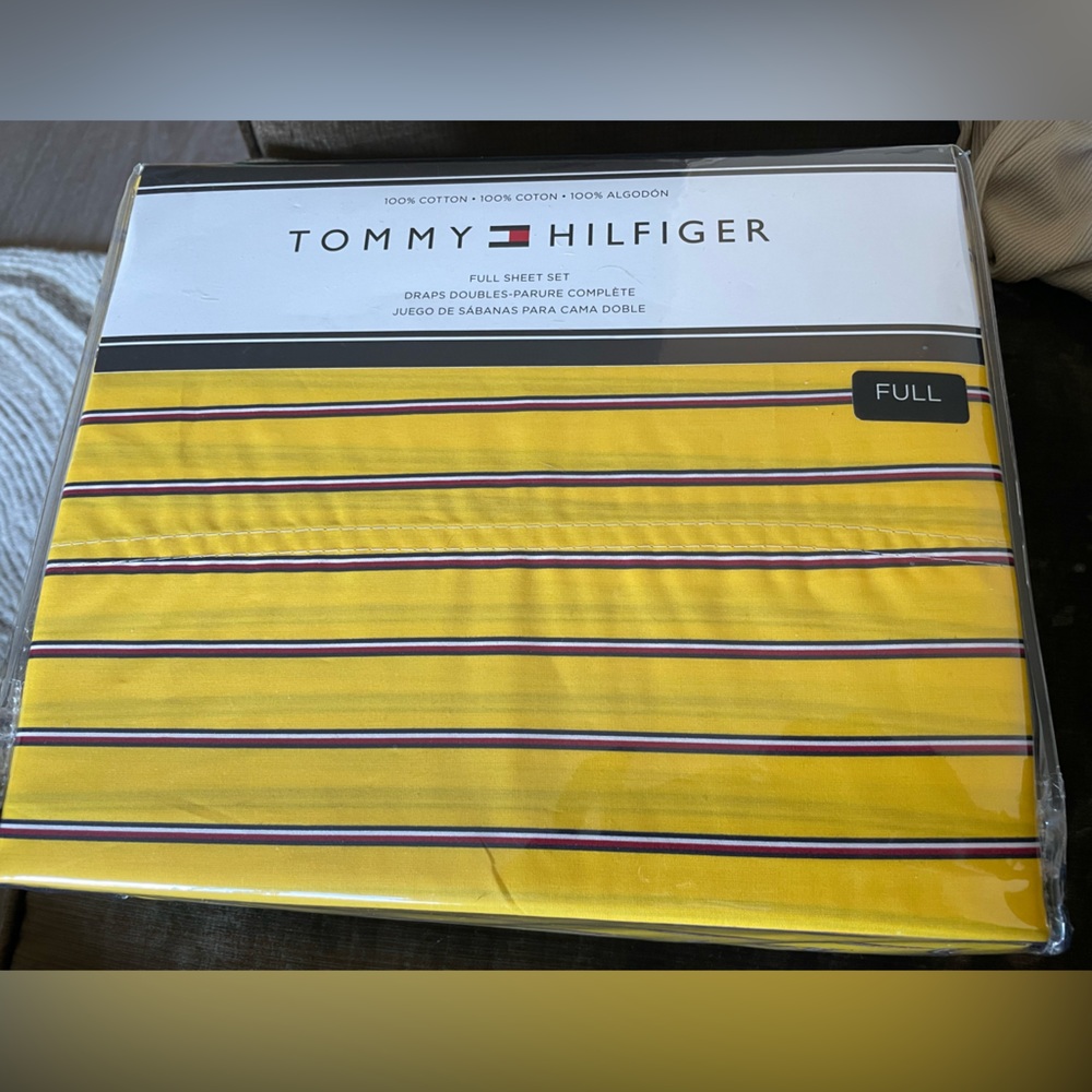 Tommy Hilfiger Full Sheet Set